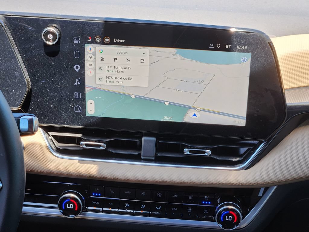 New 2026 Chevrolet Equinox ACTIV w/ Convenience Package III FWD image 18