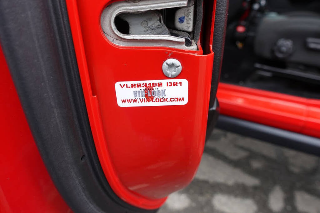 Used 2021 Jeep Wrangler Unlimited Rubicon w/ Dual Top Group AWD/4WD image 20