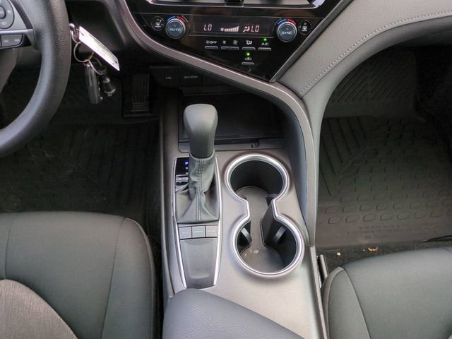 Used 2024 Toyota Camry LE image 14