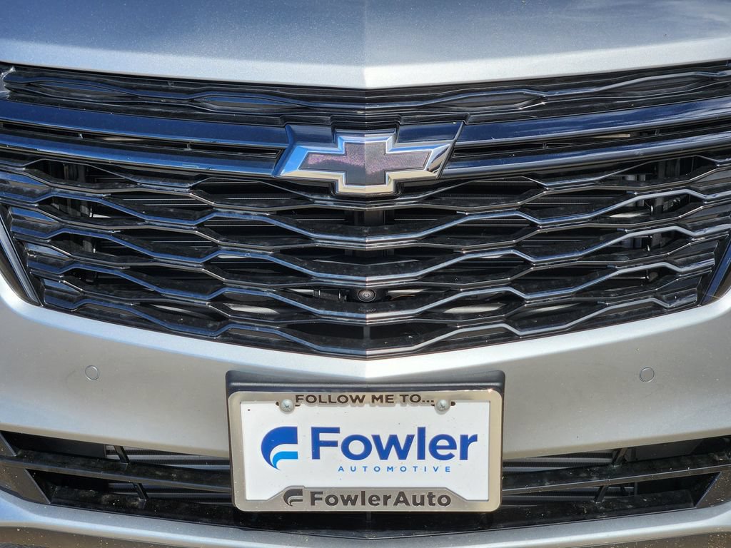 Used 2024 Chevrolet Equinox Premier AWD/4WD image 12