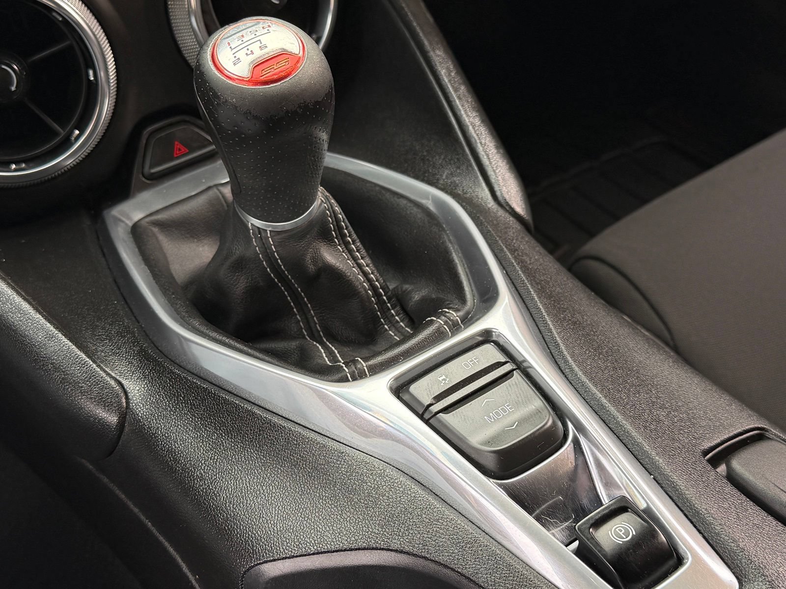 Used 2016 Chevrolet Camaro SS RWD image 30