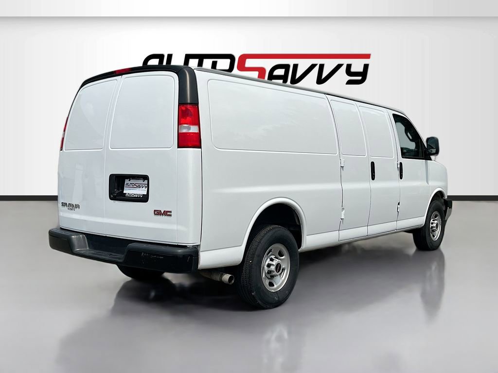 Used 2023 GMC Savana 3500 Extended w/ Driver Convenience Package image 7