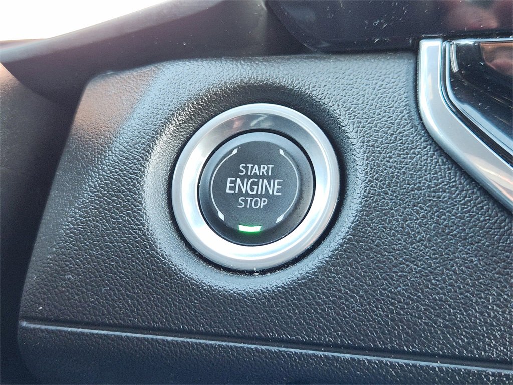 Used 2024 Chevrolet Colorado Trail Boss w/ Technology Package image 21