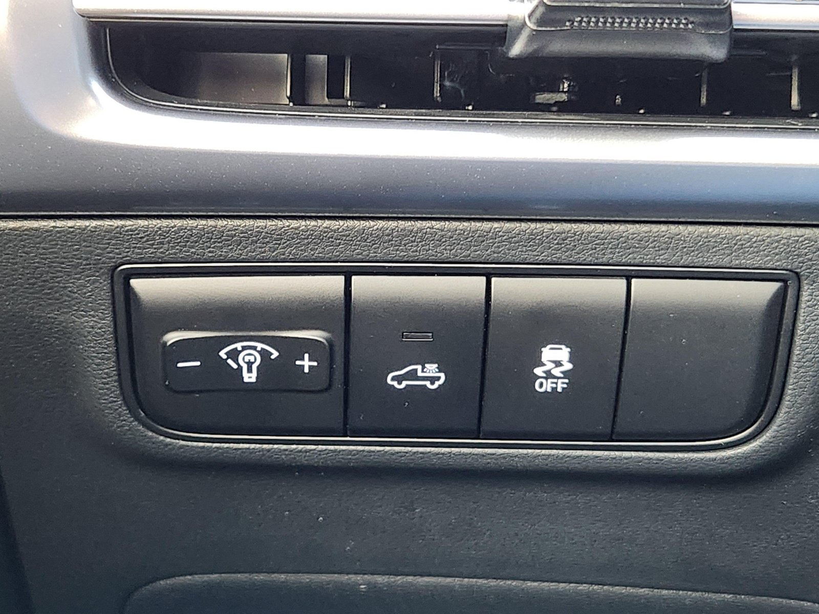 New 2026 Hyundai Santa Cruz SE AWD/4WD image 28