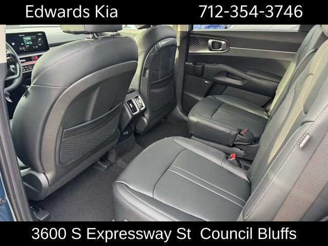 New 2026 Kia Sorento EX AWD/4WD image 17