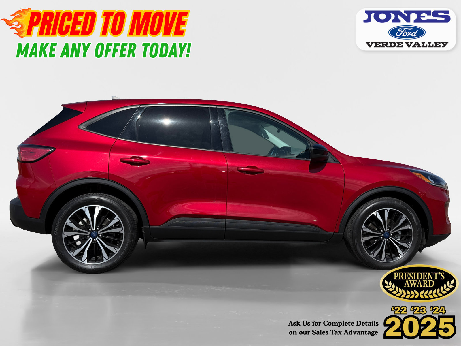 Certified 2022 Ford Escape SE w/ SE Sport Appearance Package FWD image 8