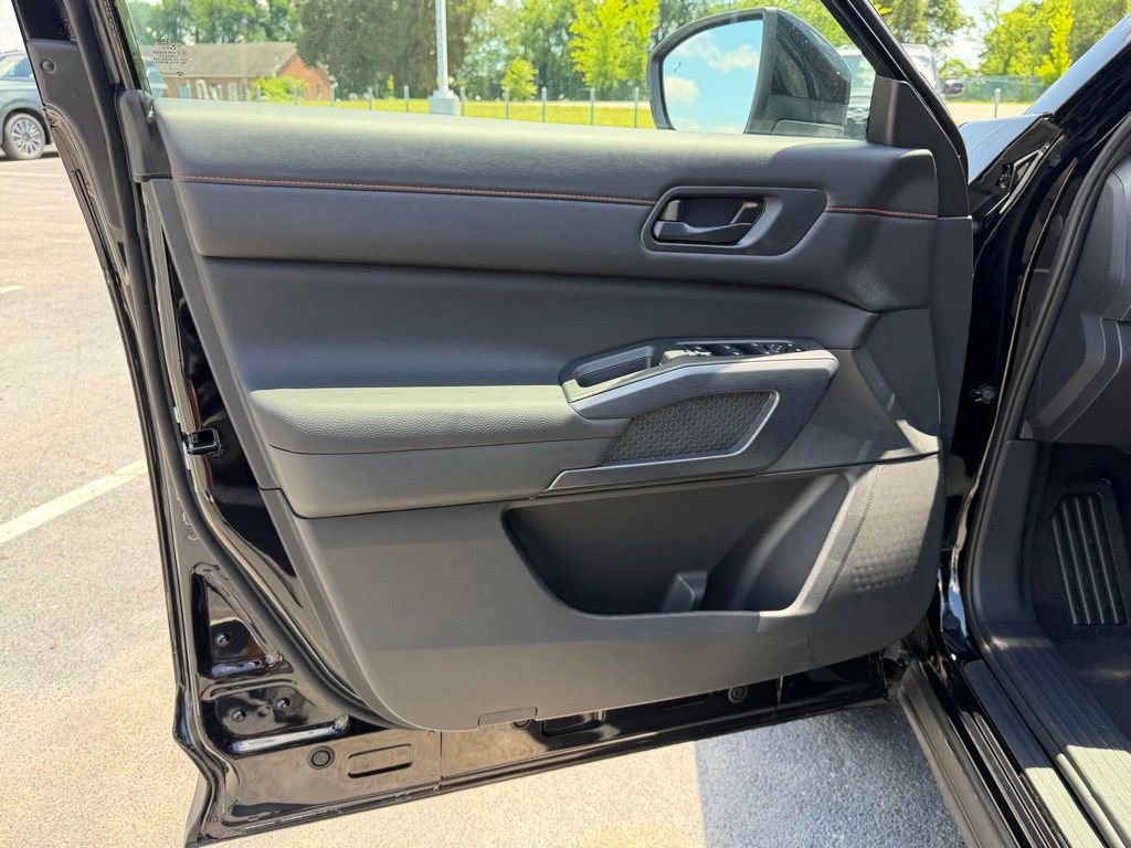 New 2026 Nissan Pathfinder Rock Creek AWD/4WD image 12