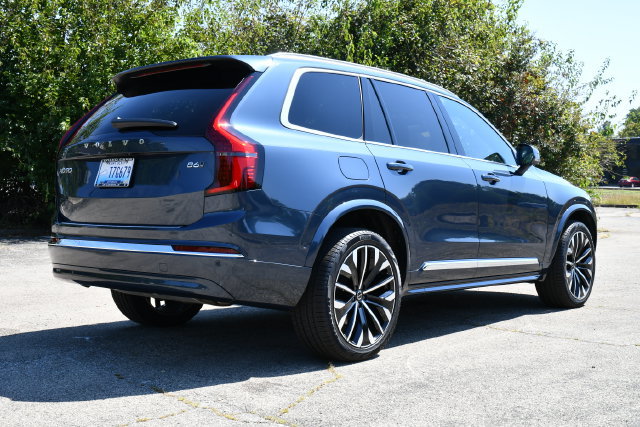 New 2026 Volvo XC90 B6 Plus w/ Protection Package Premier AWD/4WD image 7