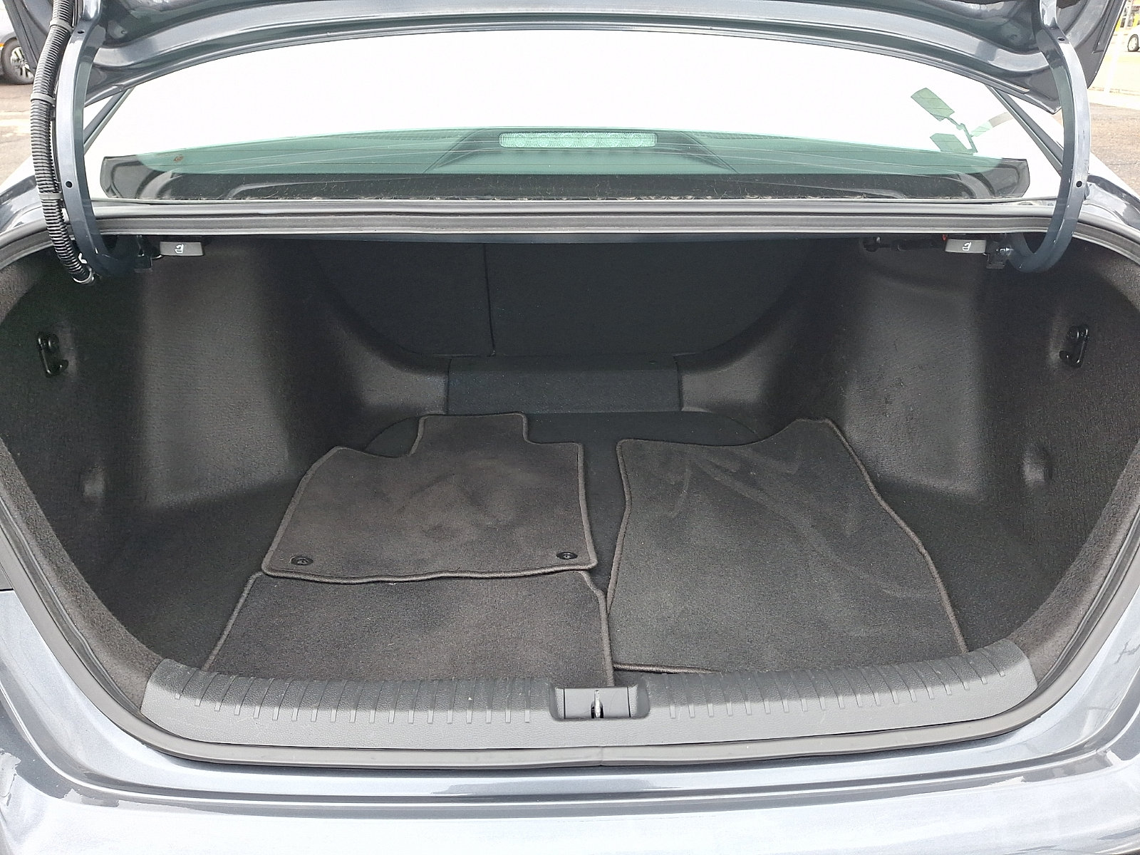 Used 2023 Honda Accord EX image 29