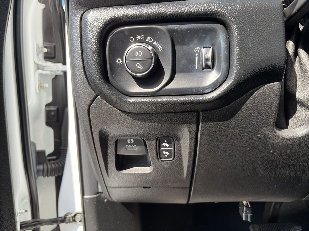 Used 2020 RAM 1500 Big Horn image 15