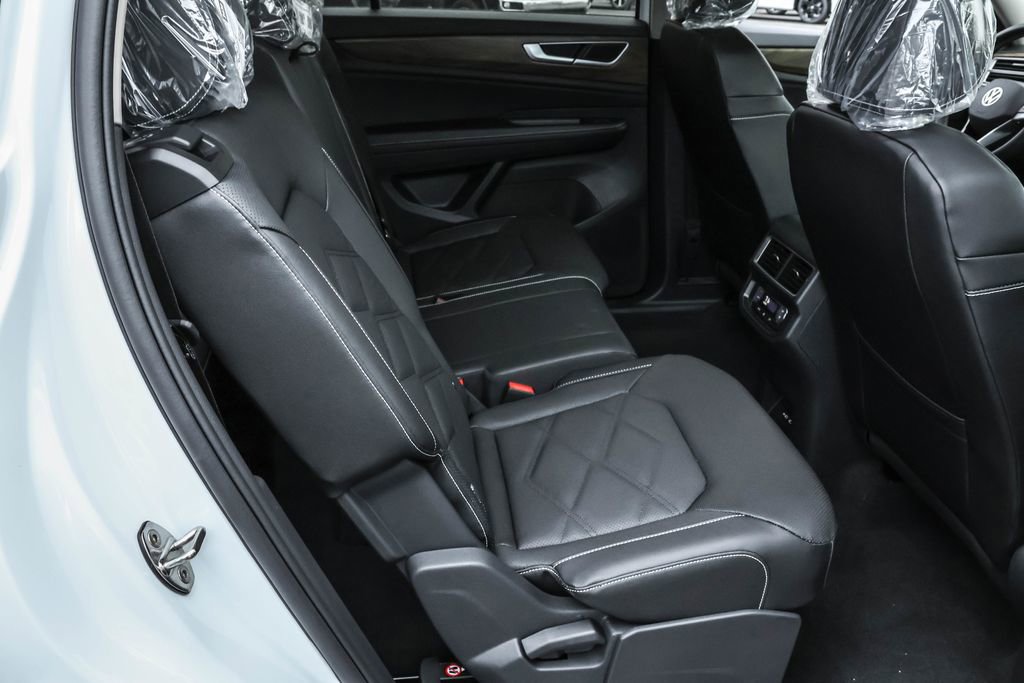 New 2026 Volkswagen Atlas SE image 36