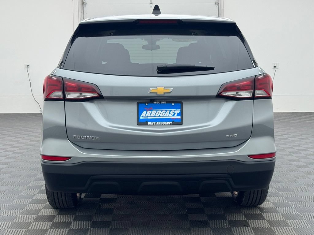 Used 2024 Chevrolet Equinox LS w/ LS Convenience Package AWD/4WD image 7
