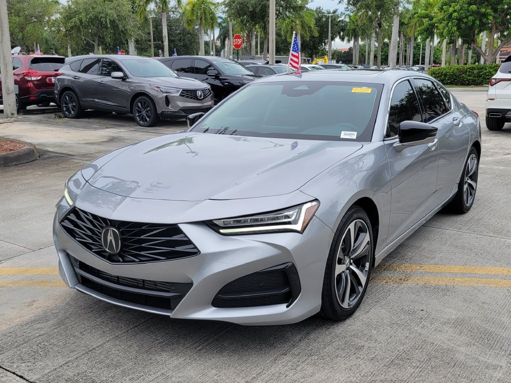 Used 2025 Acura TLX w/ Technology Package FWD image 3