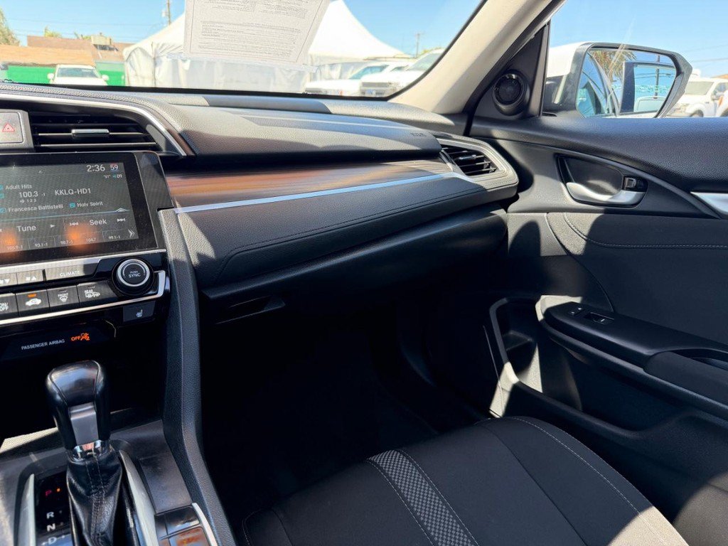 Used 2019 Honda Civic EX image 26