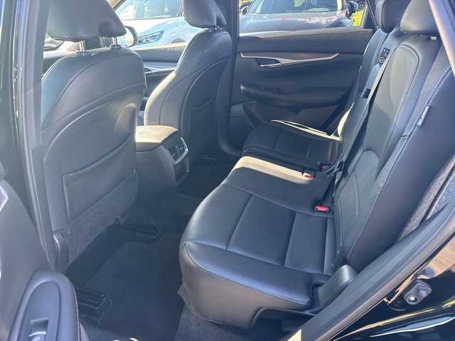 Certified 2023 INFINITI QX50 Luxe image 10