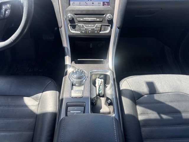Used 2017 Ford Fusion Energi SE FWD image 14