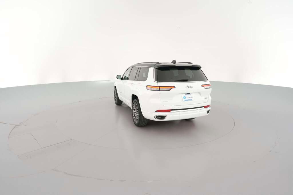 New 2025 Jeep Grand Cherokee L Summit image 9