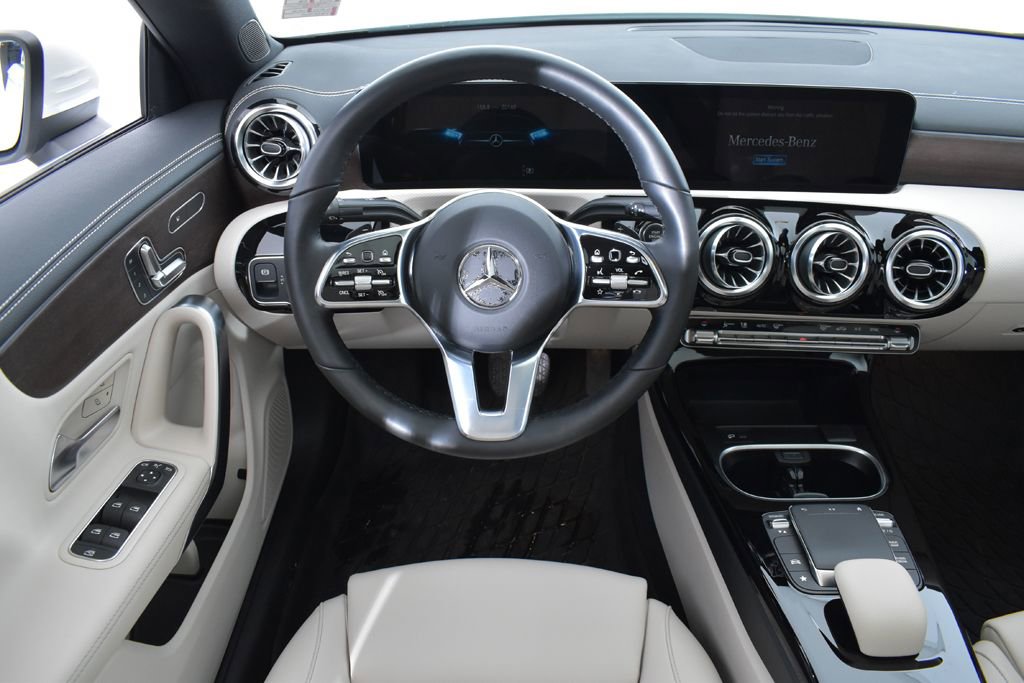 Used 2023 Mercedes-Benz CLA 250 4MATIC image 15