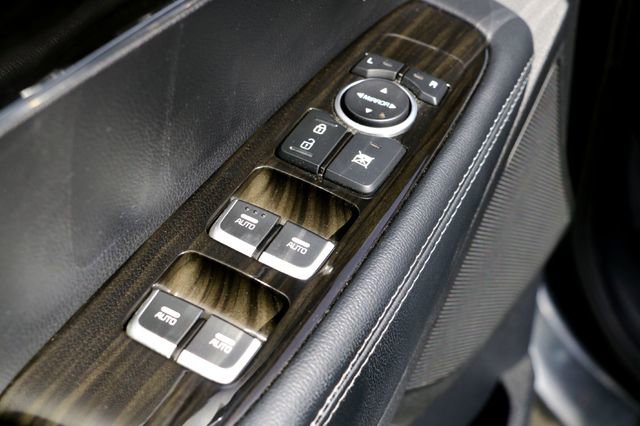 Used 2020 Kia Sorento S image 22