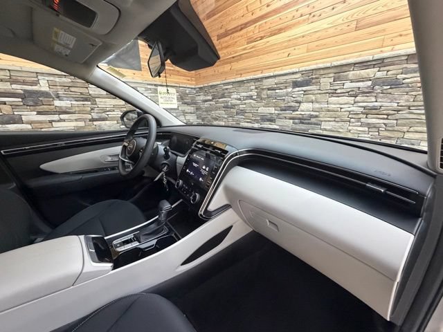Used 2024 Hyundai Tucson SE AWD/4WD image 15