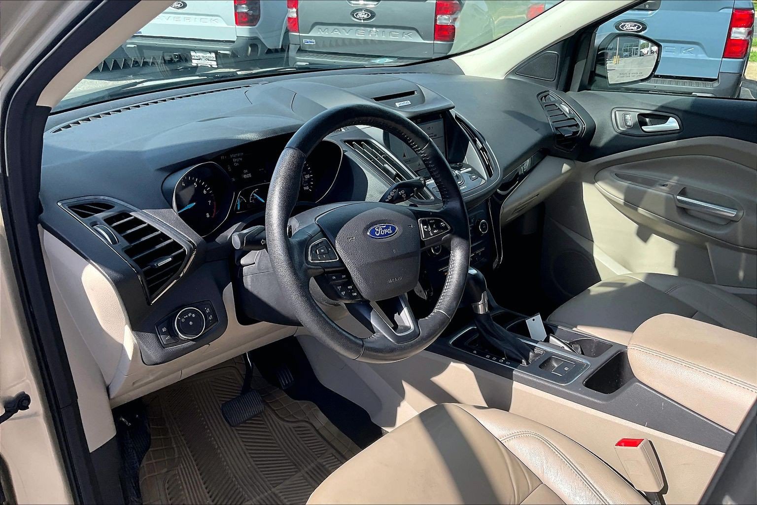 Certified 2017 Ford Escape Titanium AWD/4WD image 13