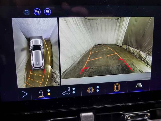 New 2027 Chevrolet Equinox RS w/ Safety and Technology Package FWD image 20