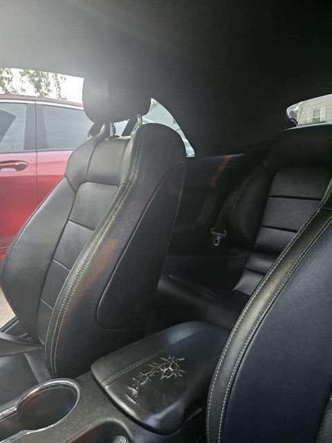 Used 2016 Ford Mustang Premium RWD image 8