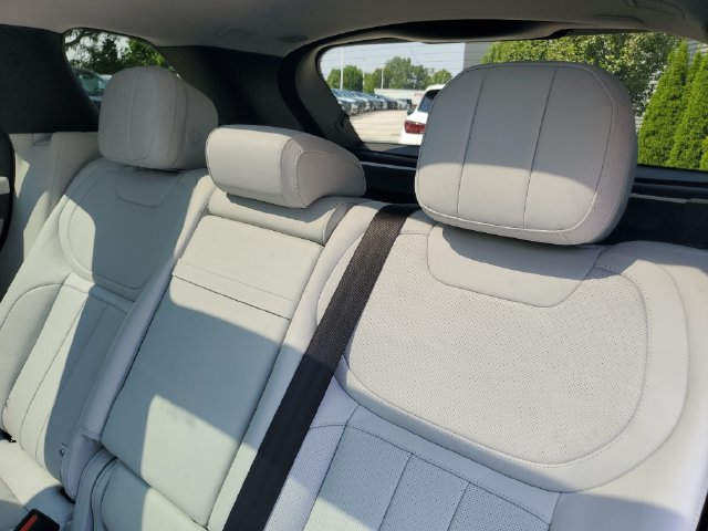 Certified 2024 Land Rover Range Rover Sport SE AWD/4WD image 12
