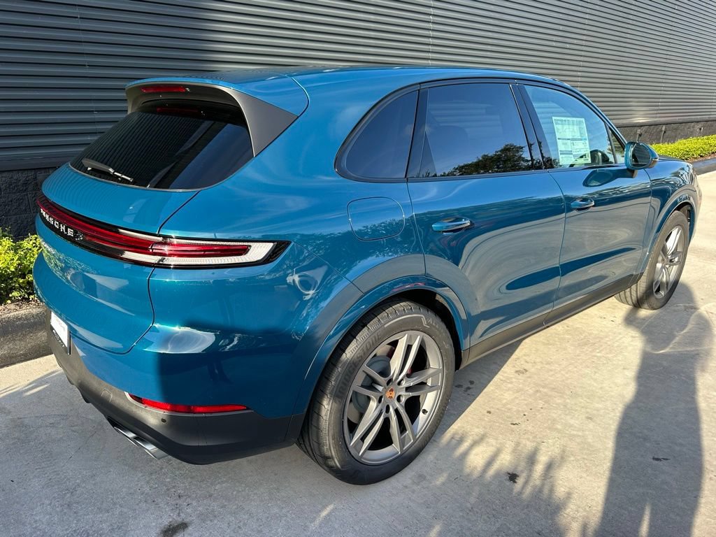 Used 2026 Porsche Cayenne S AWD/4WD image 9