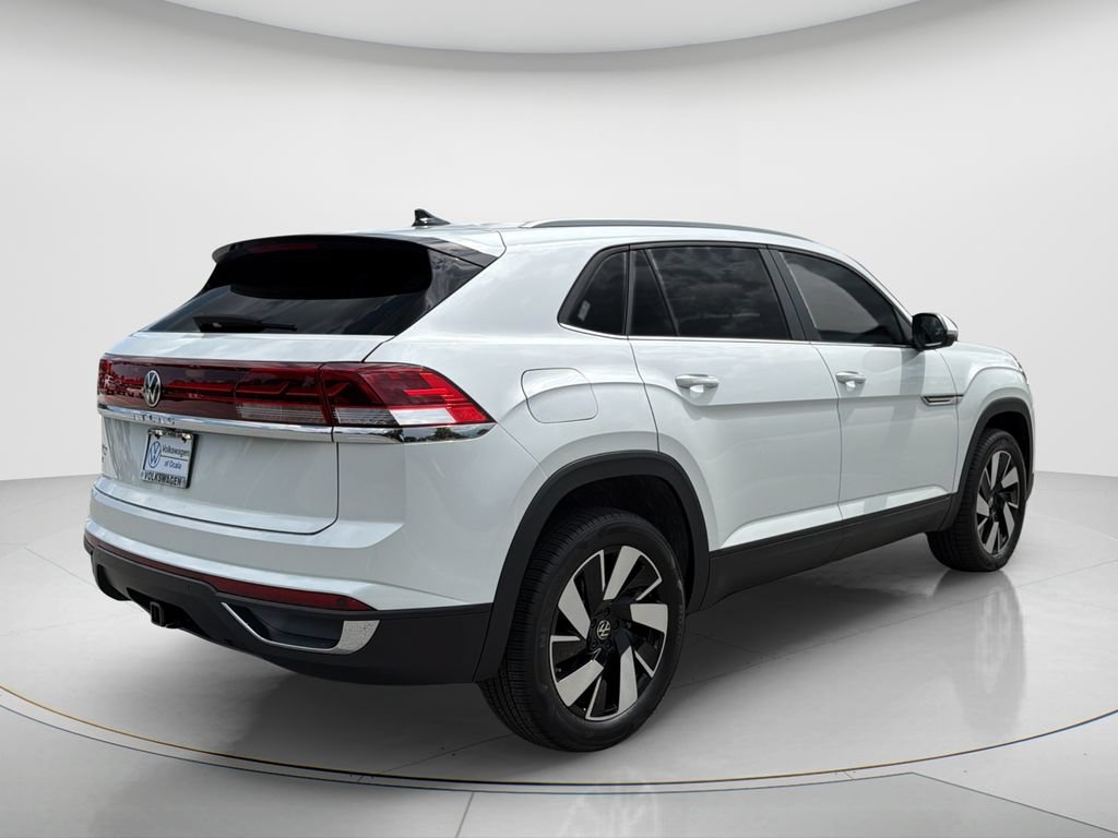 New 2026 Volkswagen Atlas Cross Sport SE FWD image 5