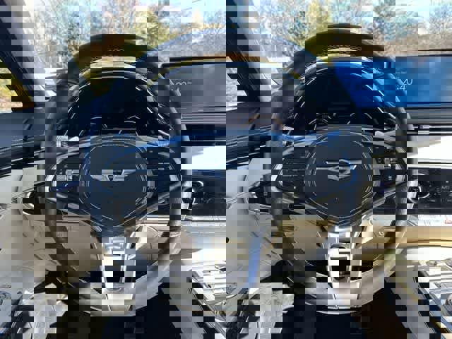 Used 2023 Genesis GV70 3.5T Sport w/ Sport Prestige Package image 8