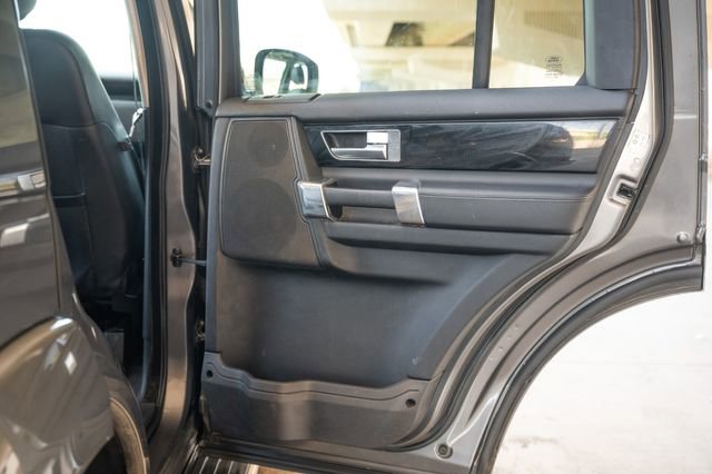 Used 2015 Land Rover LR4 HSE image 61