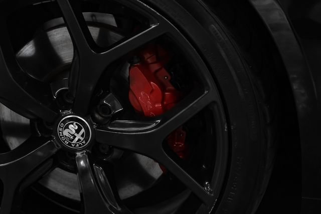 Used 2020 Alfa Romeo Giulia w/ Nero Edizione RWD image 50