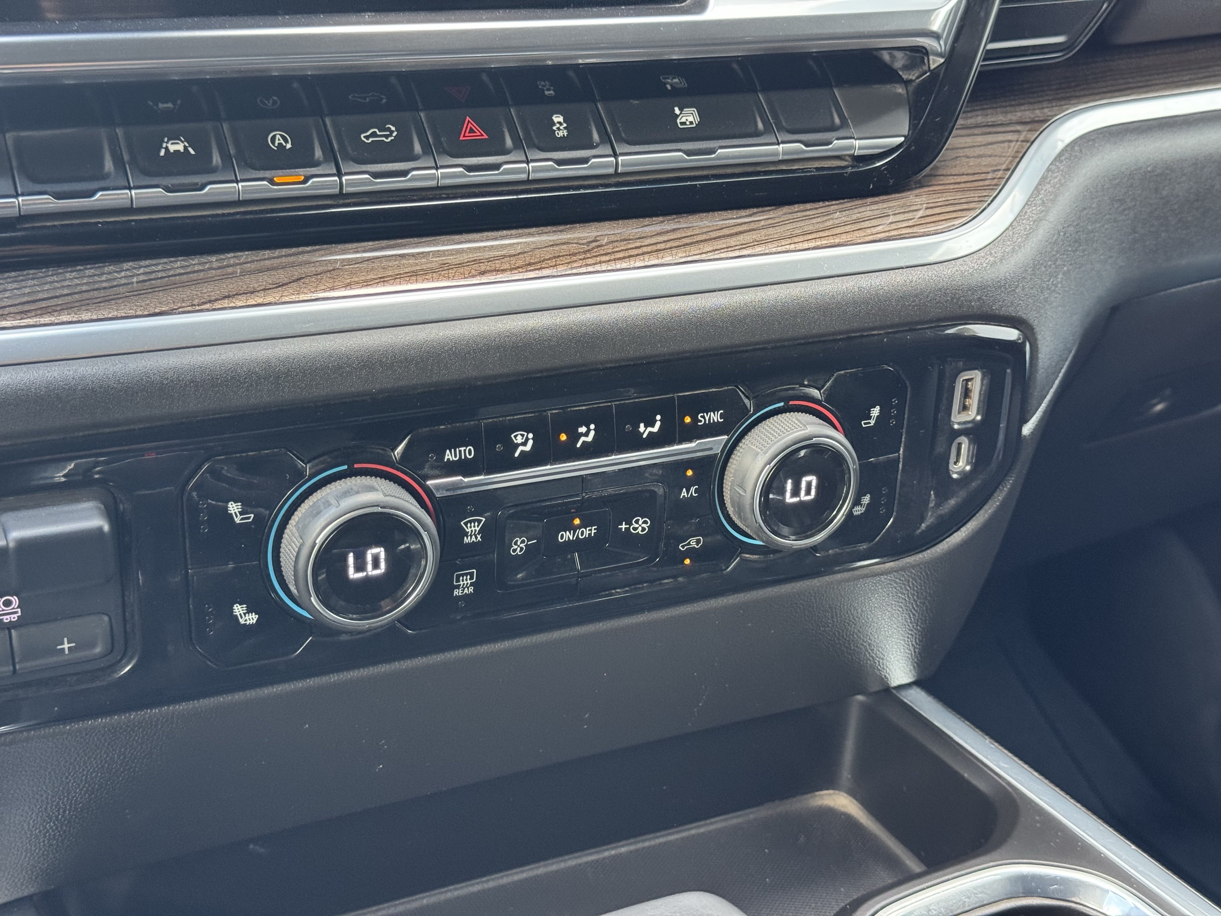 Certified 2022 Chevrolet Silverado 1500 RST w/ All Star Edition Plus AWD/4WD image 29