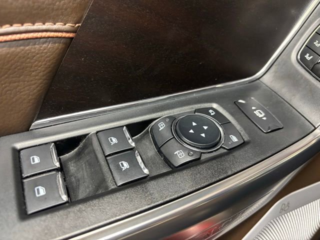 Used 2025 Ford F350 King Ranch w/ FX4 Off-Road Package image 6