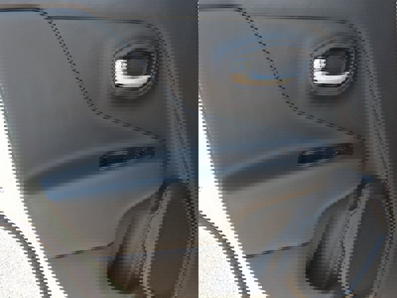 Used 2020 Jeep Renegade Altitude image 12