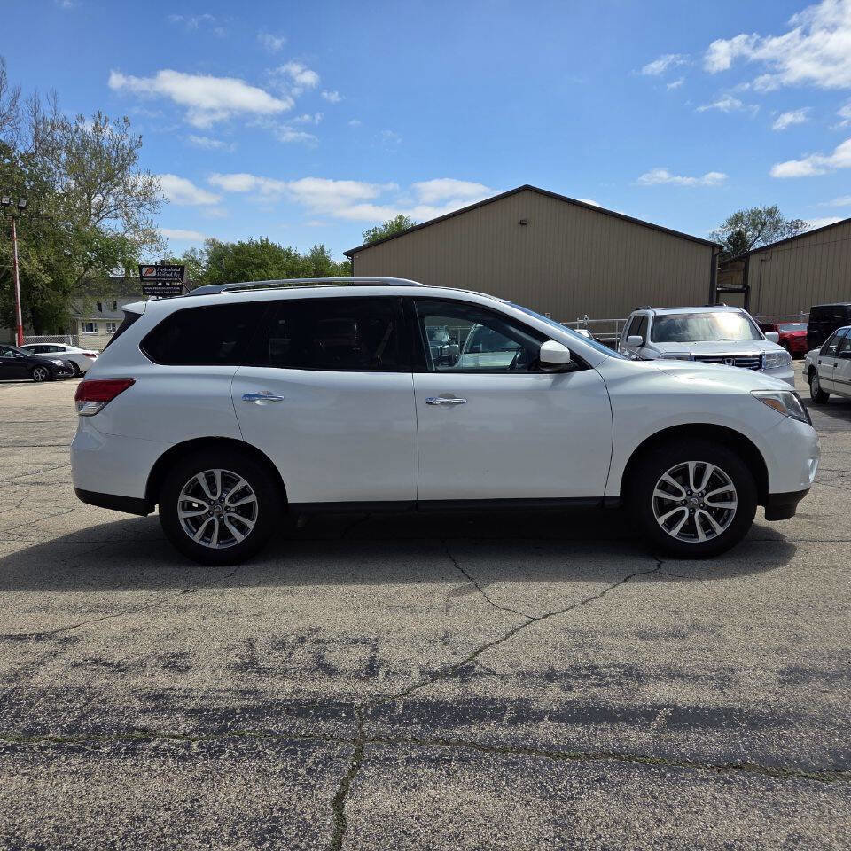 Used 2014 Nissan Pathfinder SV AWD/4WD image 4