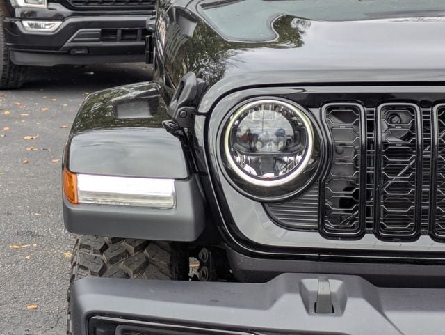 New 2026 Jeep Gladiator Mojave AWD/4WD image 11