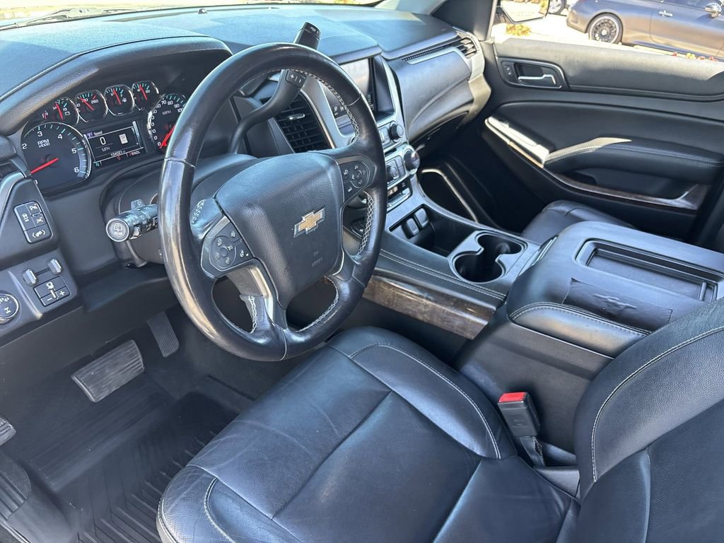 Used 2018 Chevrolet Suburban LT w/ LT Signature Package AWD/4WD image 20