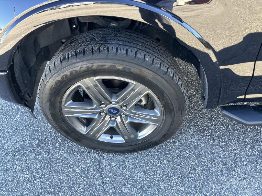 Used 2020 Ford F150 XLT w/ Equipment Group 302A Luxury image 15