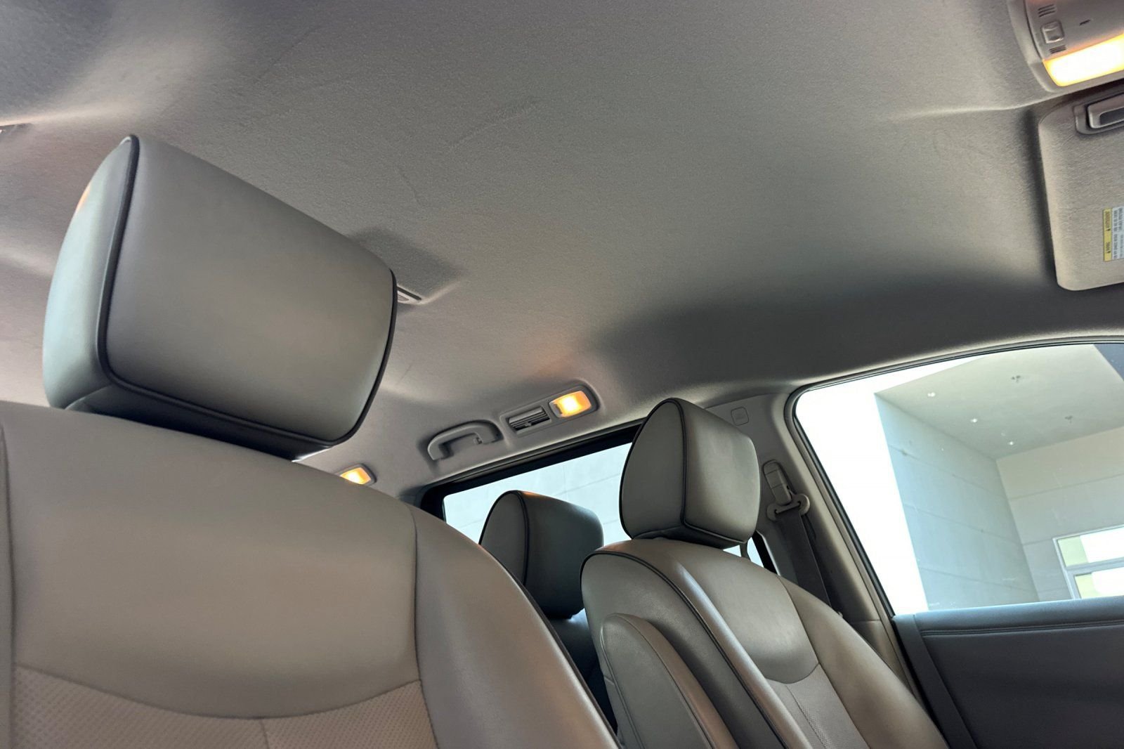 Used 2015 Nissan Quest SL w/ Value Cargo Package FWD image 19
