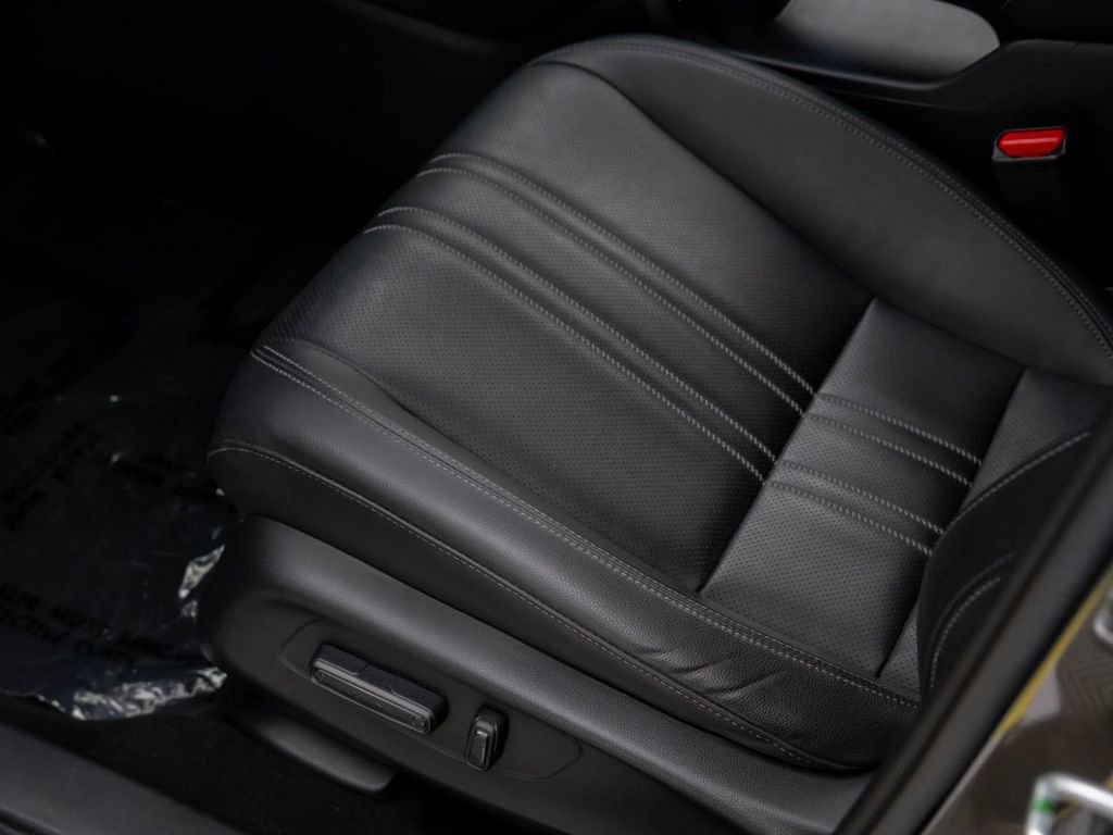 Certified 2023 Honda HR-V EX-L image 15