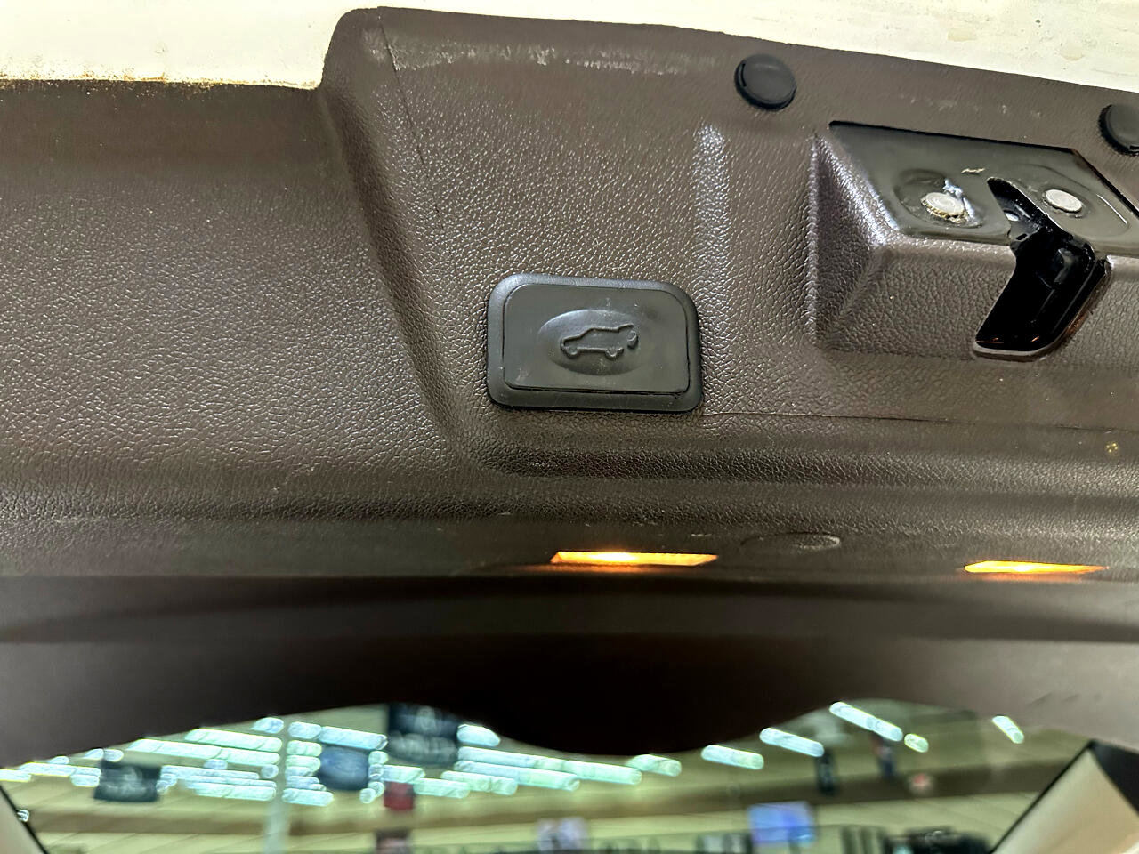 Used 2015 Buick Enclave Leather image 15