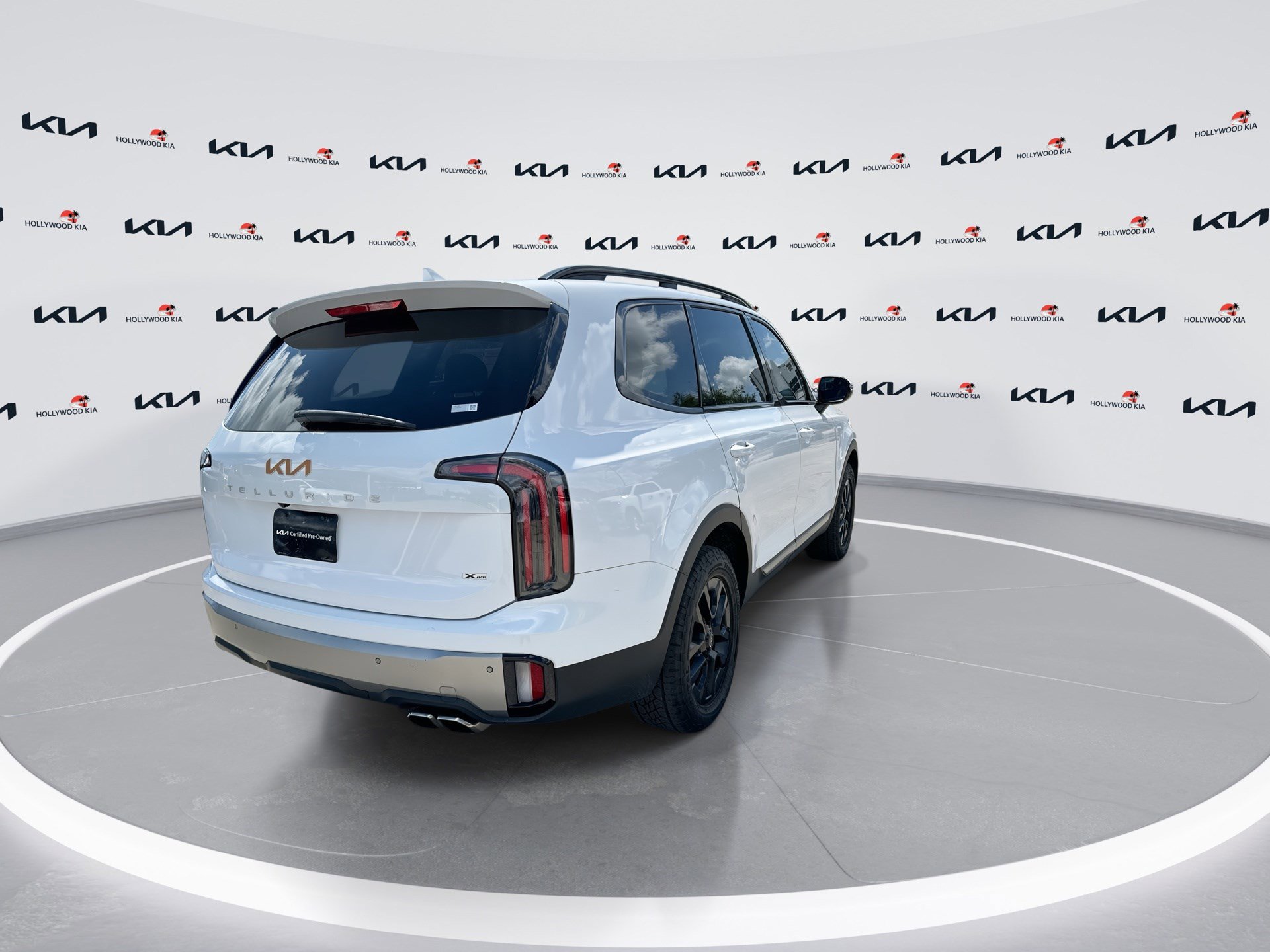 Used 2023 Kia Telluride SX X-Pro image 8