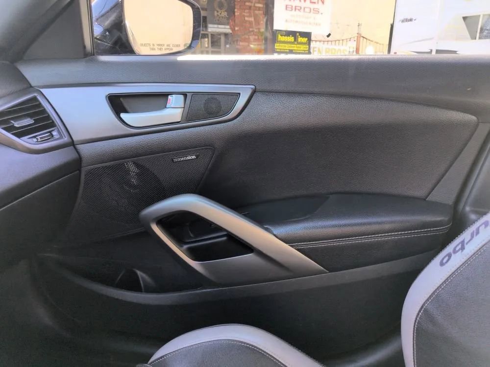 Used 2016 Hyundai Veloster Turbo w/ Option Group 04 image 38