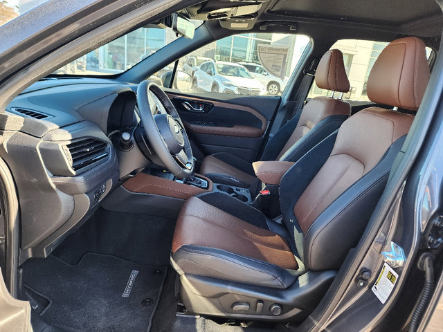 Used 2025 Subaru Forester Touring image 34