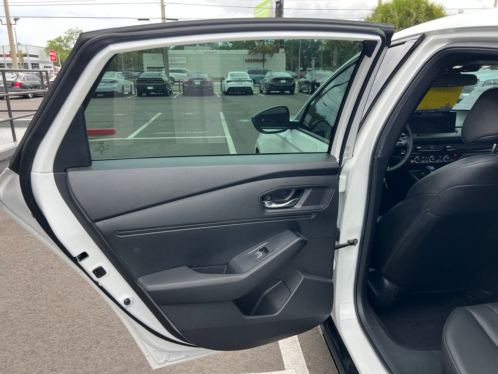 Used 2024 Honda Accord Sport image 39