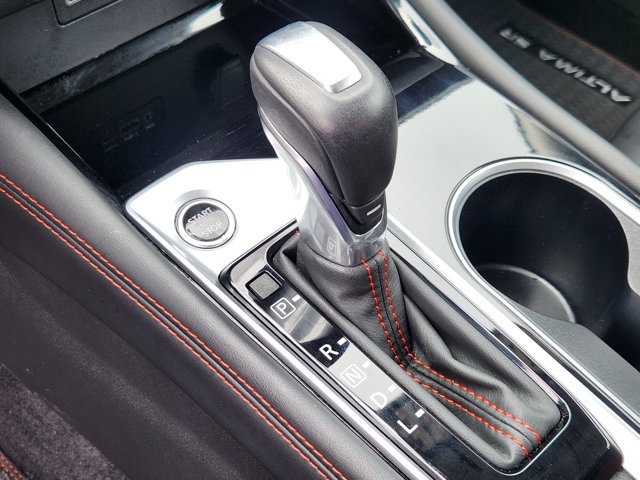 Certified 2025 Nissan Altima 2.5 SR AWD/4WD image 12