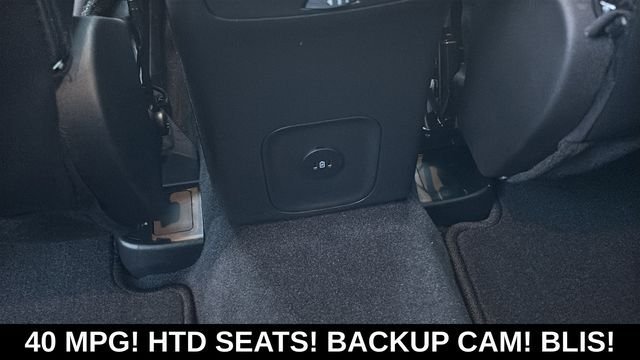 New 2026 Ford Escape SE FWD image 8