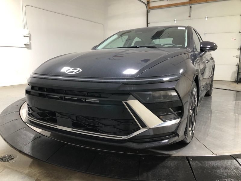 New 2026 Hyundai Sonata SEL AWD/4WD image 3